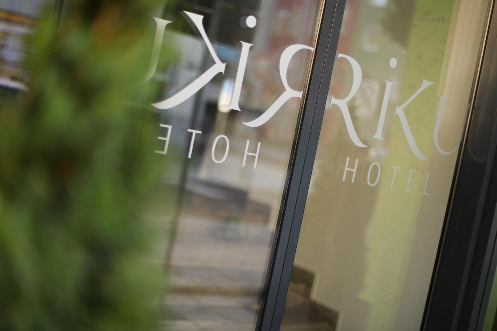 Riku Hotel Neu-Ulm Zewnętrze zdjęcie