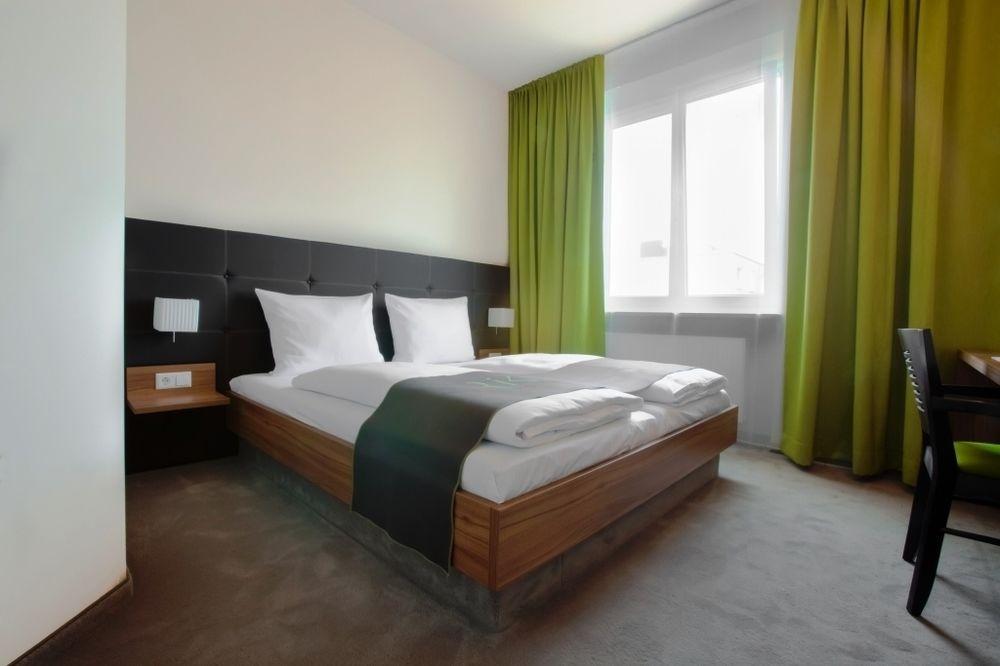 Riku Hotel Neu-Ulm Zewnętrze zdjęcie