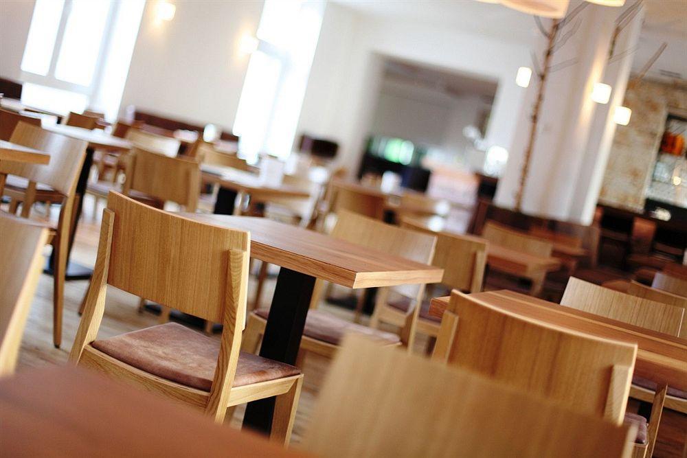 Riku Hotel Neu-Ulm Zewnętrze zdjęcie